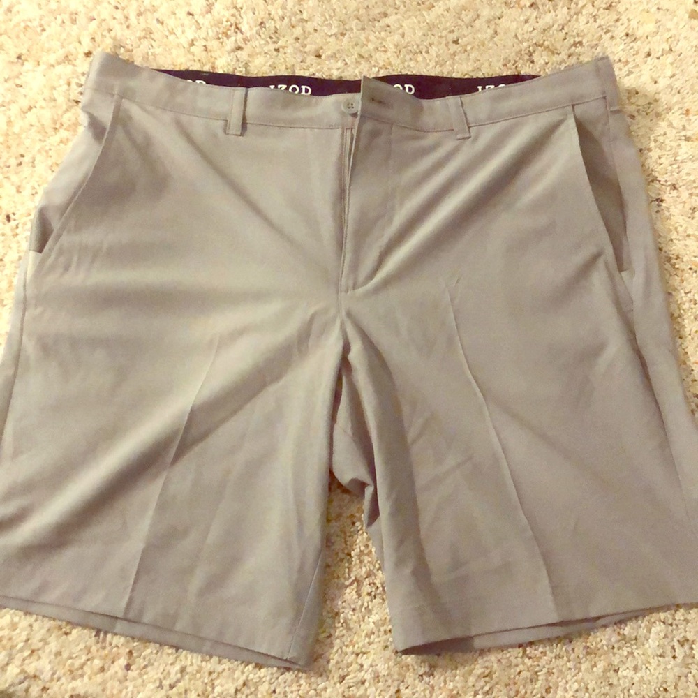 Izod shorts